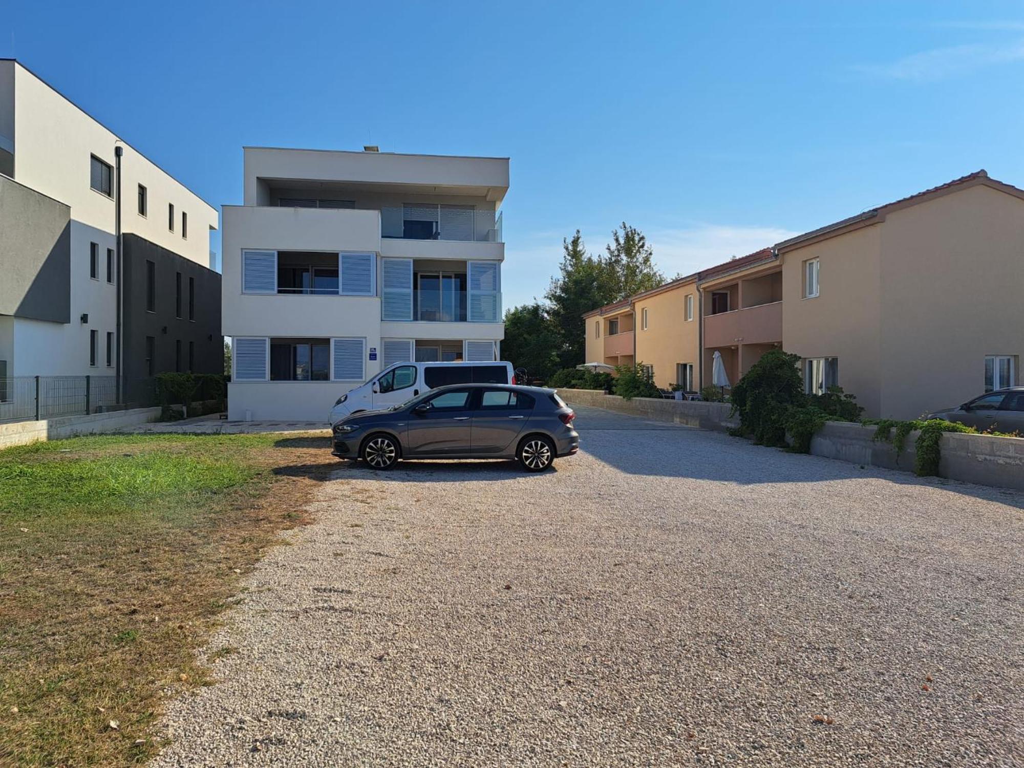 B & R Summer Breeze Apartments Nin Exterior foto